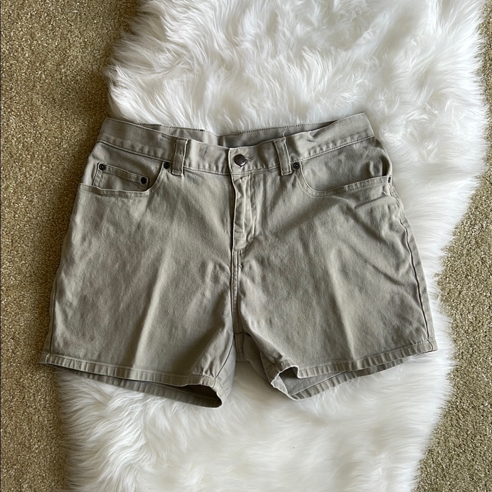 Casual Lee Khaki Denim Shorts